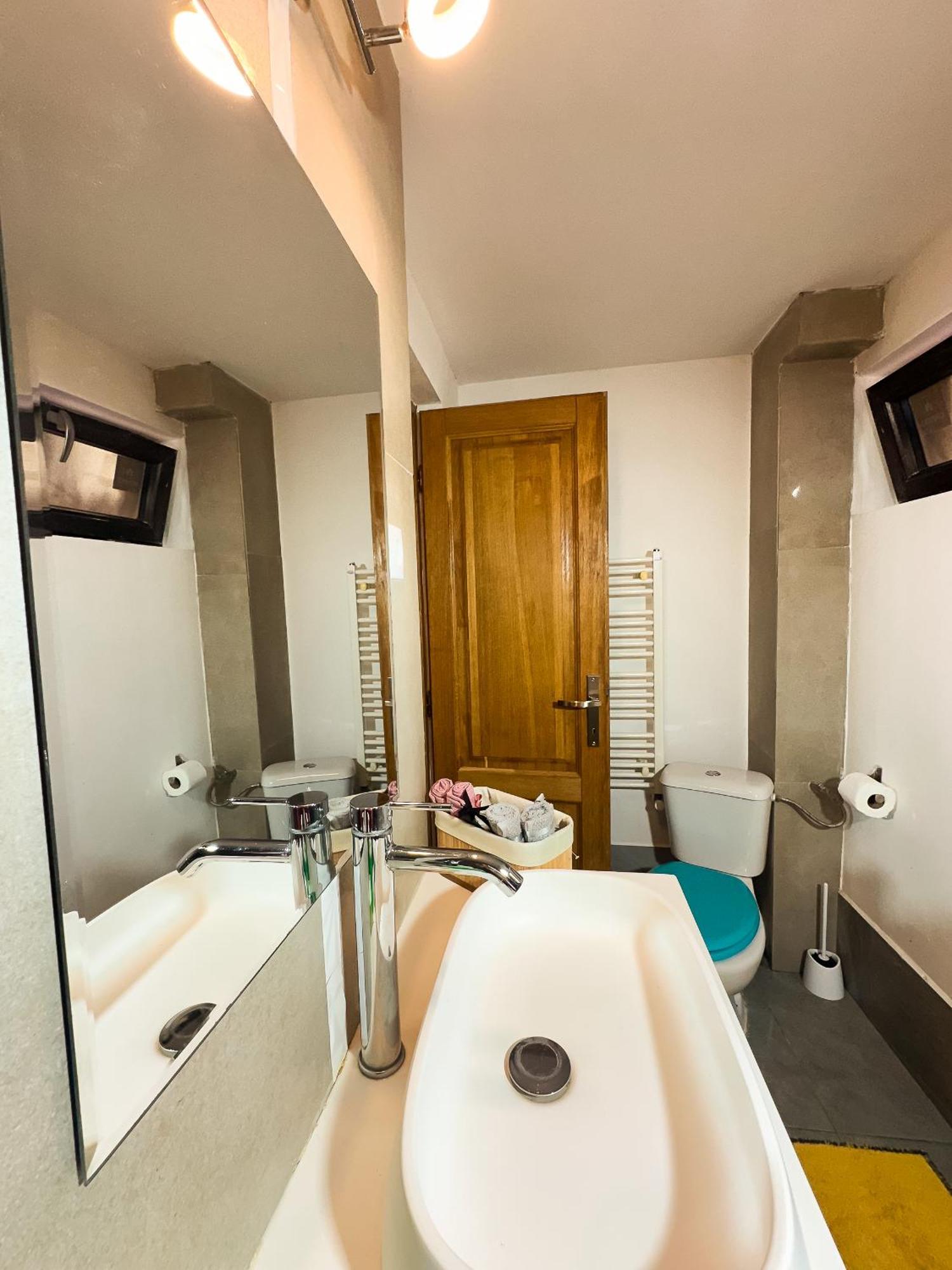 Venus Central Lux Studio Craiova Eksteriør billede